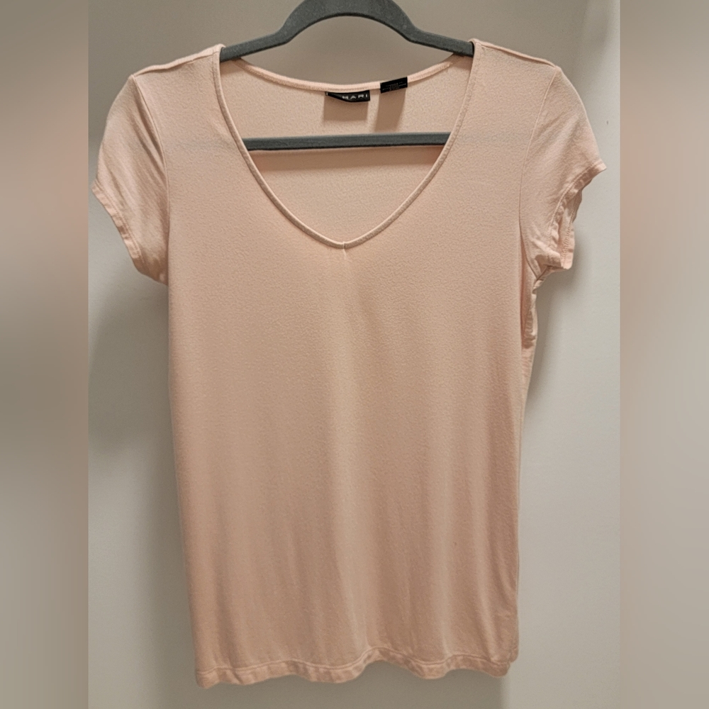Tahari T-Shirt